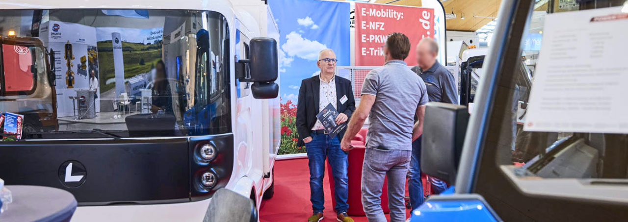 NUFAM 2025  ePOWERTICKER! Oliver Weber's offenes Wort: Vecturo Elektrotranporter für urbane Logistik - Neu @ epowertec.de